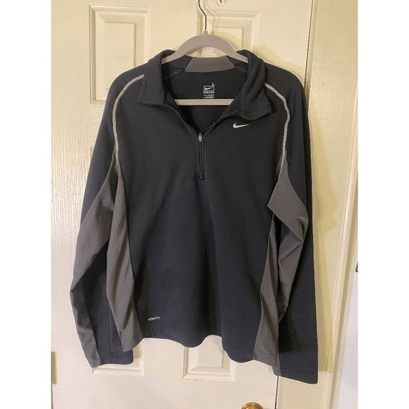 Nike FIT 1/4 Zip Pullover Sweatshirt Mock Neck Black with Gray Swoosh Size Large - Picture 2 of 5